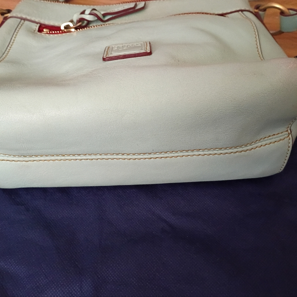 Dooney And Bourke Florentine Allison Crossbody - Picture 6 of 8